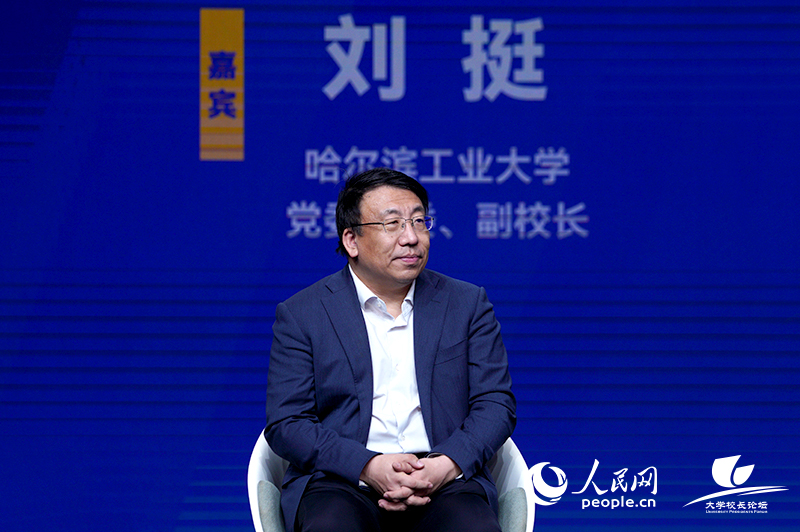哈尔滨工业大学党委常委、副校长刘挺。人民网记者葛泰佚摄
